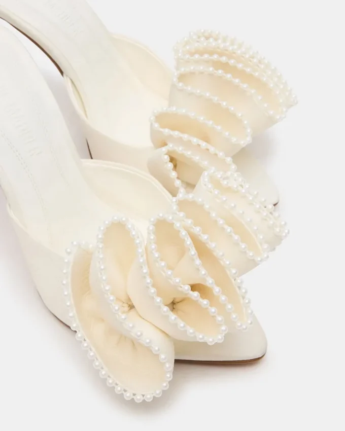 Affinity Pearl Ivory Satin Affinity Pearl Ivory Satin