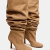 Allison z zamszu w kolorze taupe Allison z zamszu w kolorze taupe