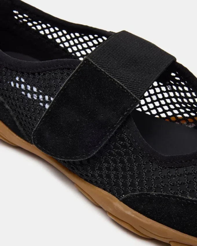 Banks Black Mesh