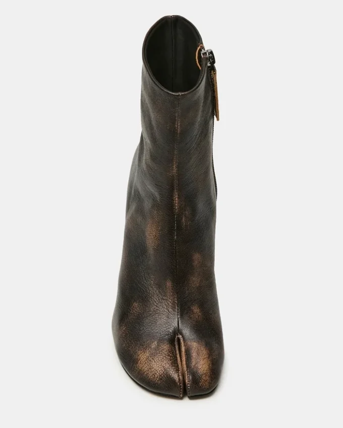 Caro Brown Distressed Caro Brown Distressed