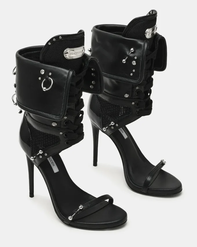 Casella Piercing Black
