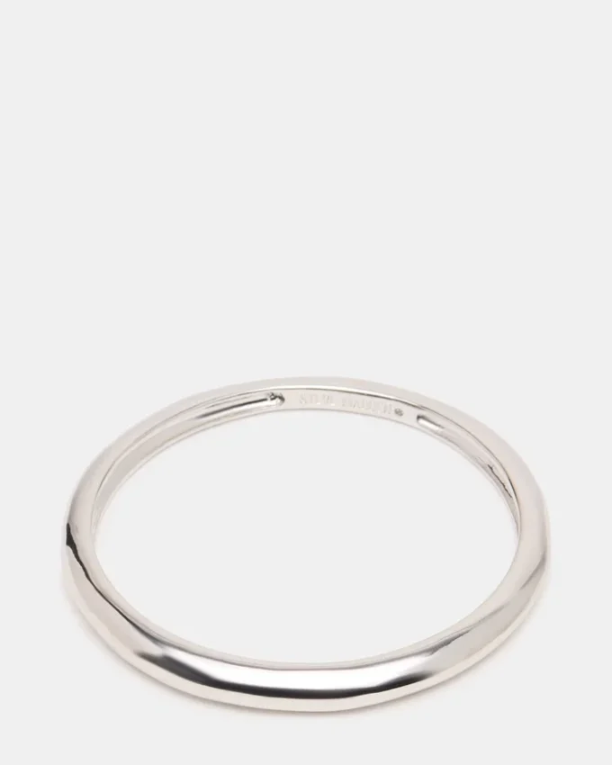 Cienka bransoletka typu bangle w kolorze srebrnym