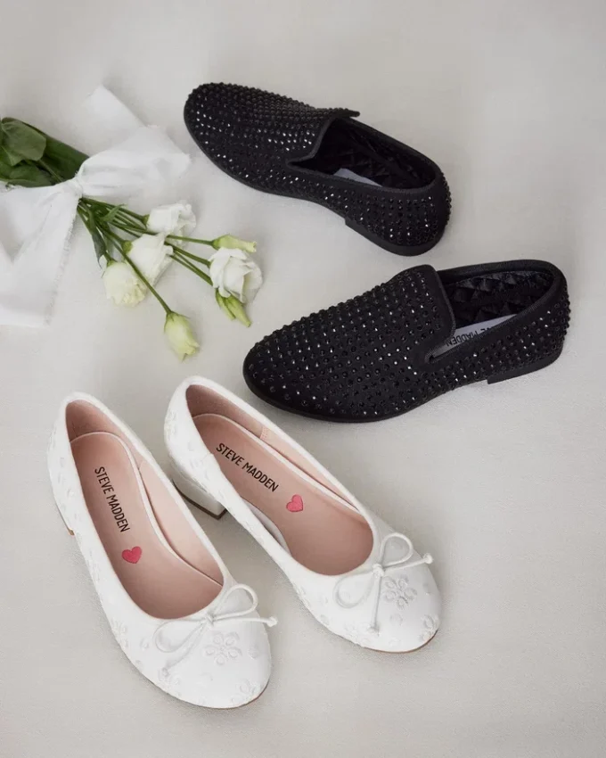 Czarne buty dziecięce Caviar