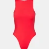 Czerwony body Nico