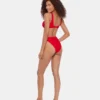 Elegancka i szykowna odzież dolna bikini z wysokim stanem w kolorze wiśniowym
