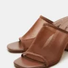 Gleam Brown
