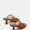 Gleam Brown